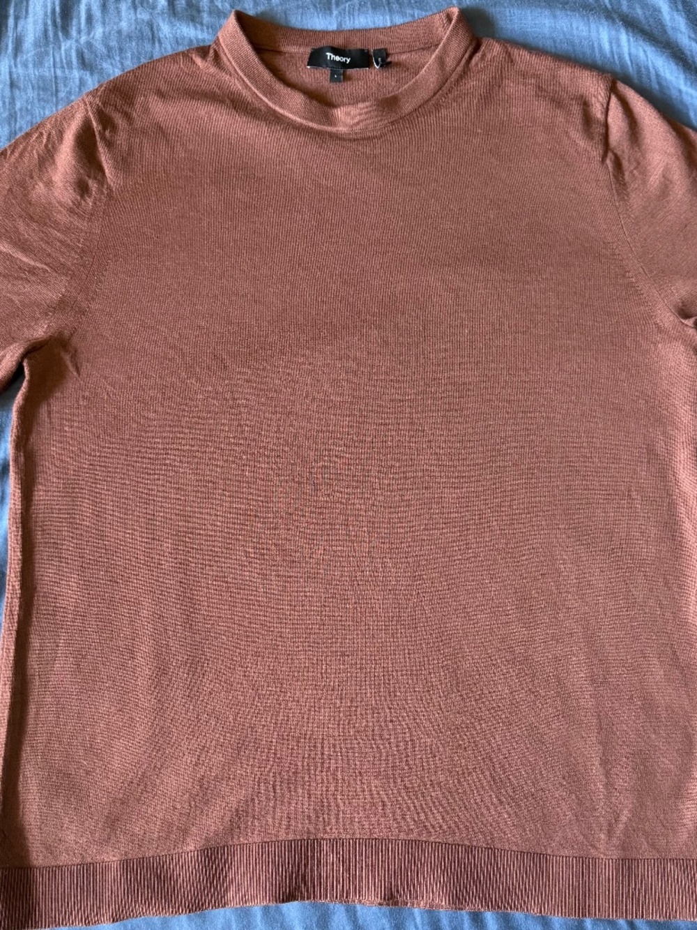 Theory Men's Short Sleeve Knit Tee in Rust Brown